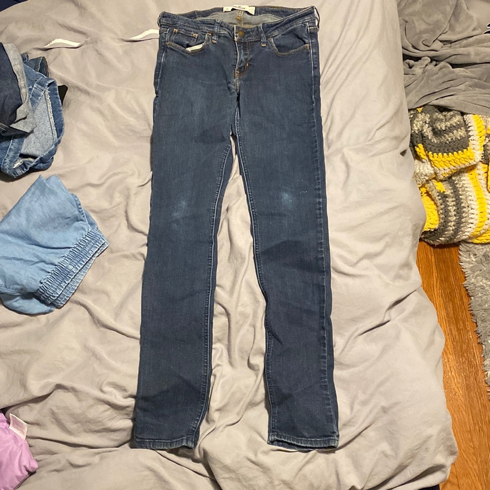 dark wash skinny jeans